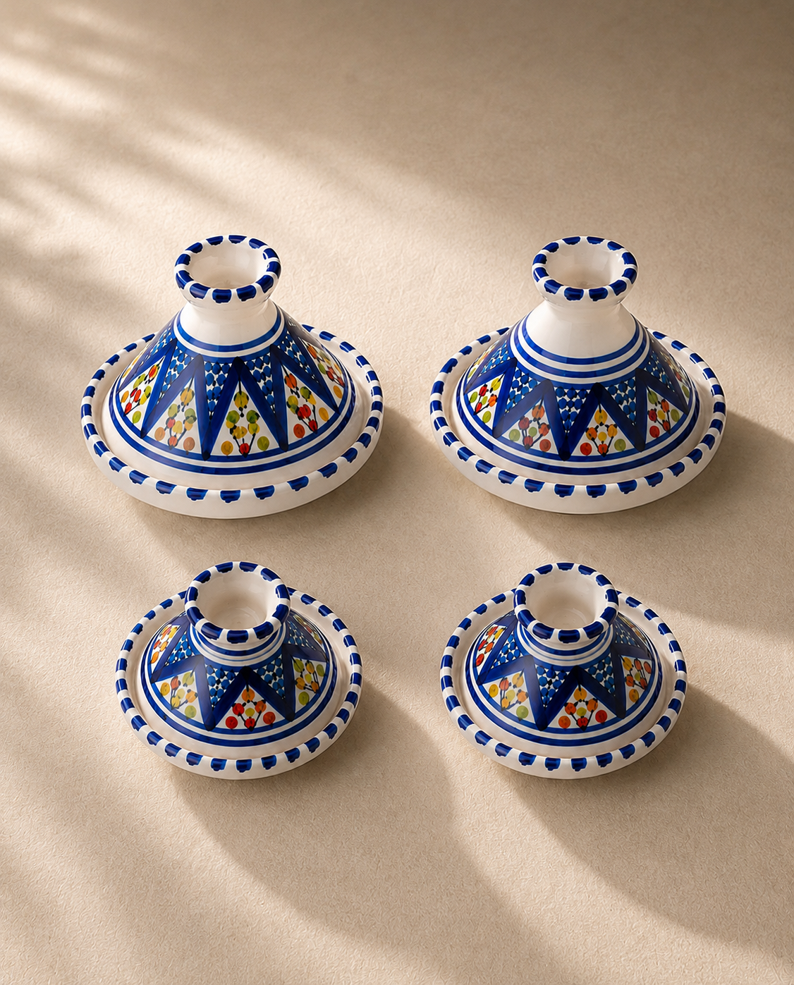 Ensemble de mini tajines en céramique artisanale tunisienne de la collection Médina.