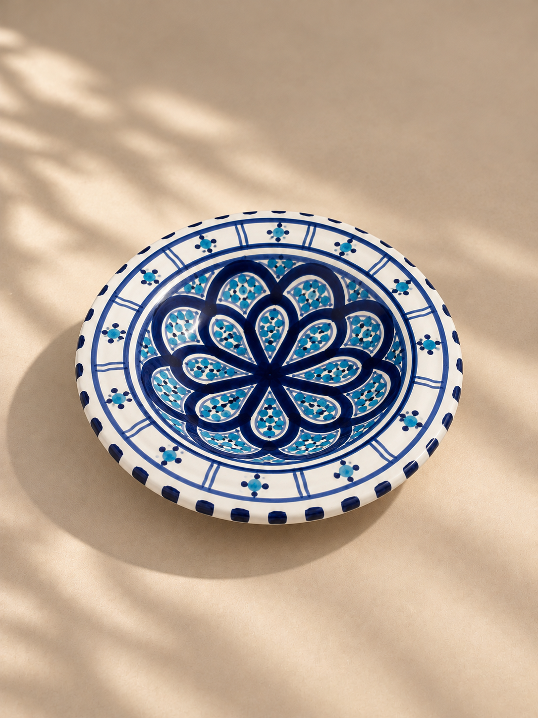 Petite assiette creuse Sidi Bou Saïd motif 2 vue de profil